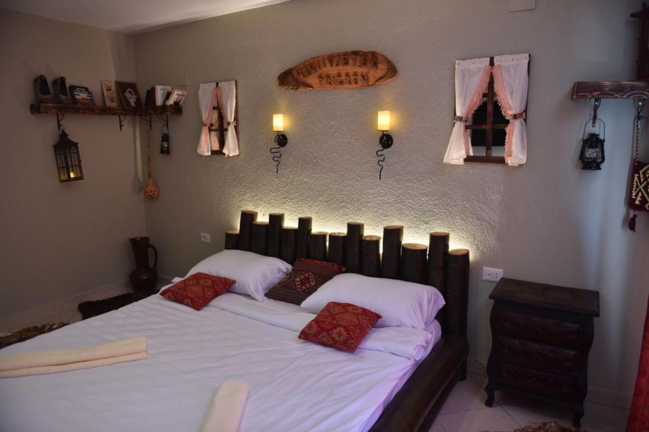 Hani I Vjeter Boutique Hotel プリズレン エクステリア 写真